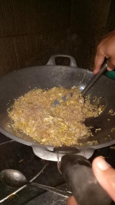 WARUNG BAKMI MBAK TITIK