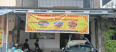 BAKMIE BANGKA HOKIE DAN PEMPEK PALEMBANG