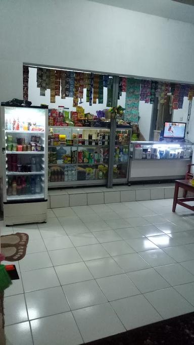 WARUNG KUPAT TAHU JATI