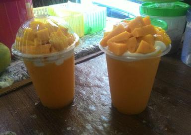 ANEKA JUS SOP BUAH 79, MANGGA BESAR 13.