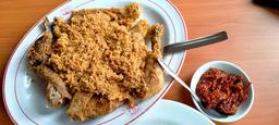 Photo's Ayam Goreng Ny. Suharti