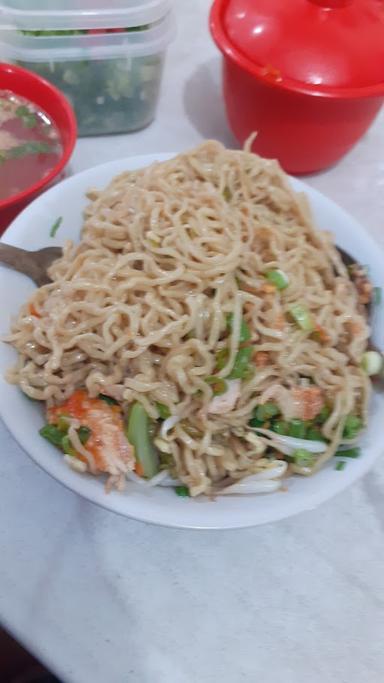 BAKMI ACE AYAM KAMPUNG