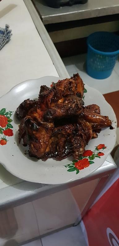 RM AYAM GORENG LOSARI