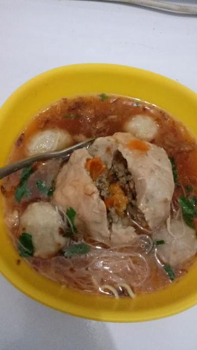 WAROENK BAKSO MERCON DAN MIE CEKER