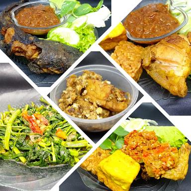 WARUNG CACA PECEL LELE DENOK