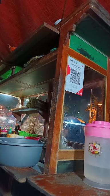 WARUNG SATE SAMPING REL