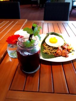 Photo's Garden Cafe - Xxi Ciputra World Surabaya