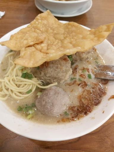 BAKSO SOLO SAMRAT TIDAR