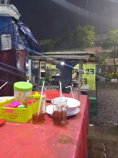 BUBUR AYAM MANG DUDUNG