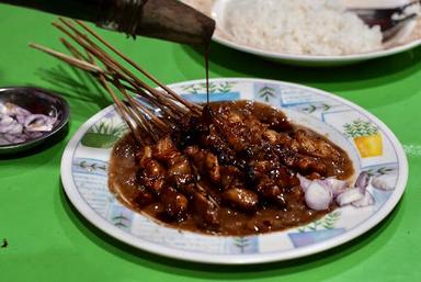 DEPOT HIKMAH SATE AYAM DAN GULE KAMBING