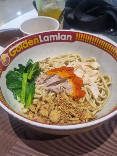 GOLDEN LAMIAN - CIPUTRA WORLD