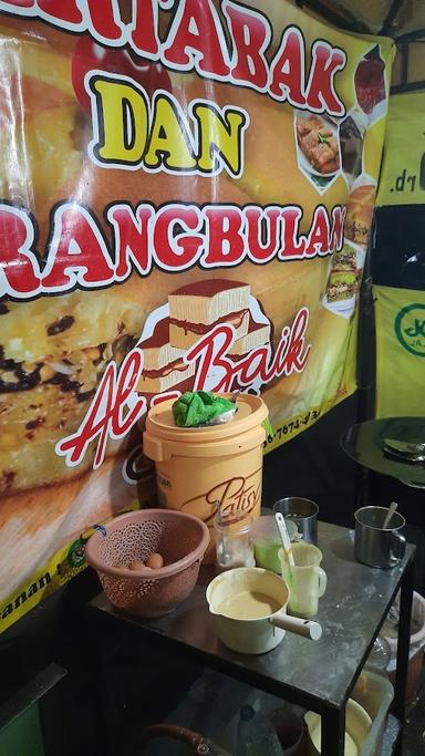 MARTABAK DAN TERANG BULAN AL-BAIK