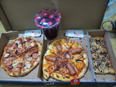 PIZZA HUT DELIVERY - PHD INDONESIA