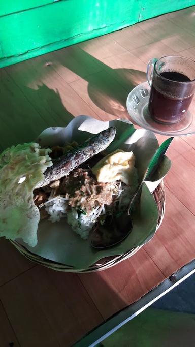 WARUNG BU MAN