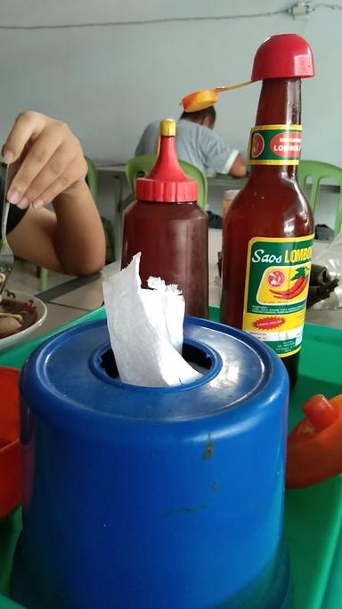 BAKSO SOLO DAN MIE AYAM MAS HANUNG 4