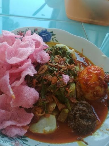 KEDAI KETUPAT SAYUR PADANG IYO BANA