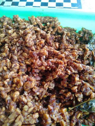 NENG AMEL KHAS SAMBAL DADAKAN