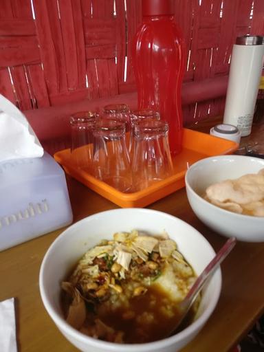 WARUNG BUBUR AYAM BU KOM