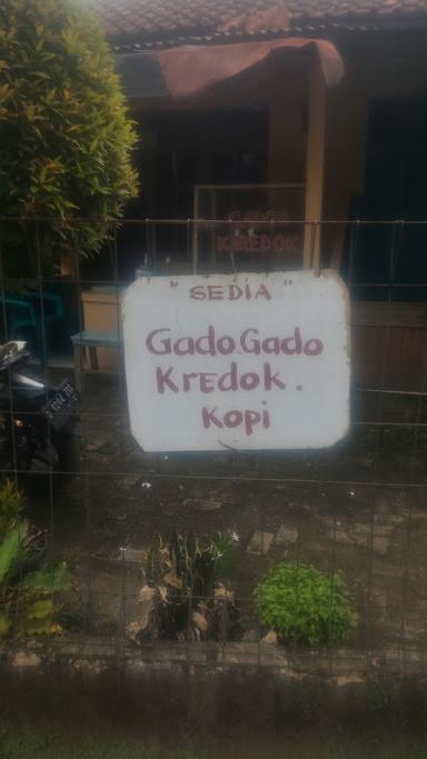 WARUNG GADO GADO DAN KAREDOK BU ENENG