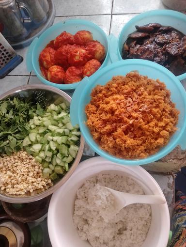 WARUNG NASI ULAM PAK KUMIS