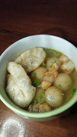 Photo's Baso Aci Dan Seblak Ezra