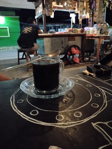 ANGKRINGAN KOPI IRENG