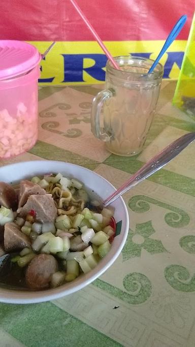 BAKSO & MIE AYAM MAS BUDI