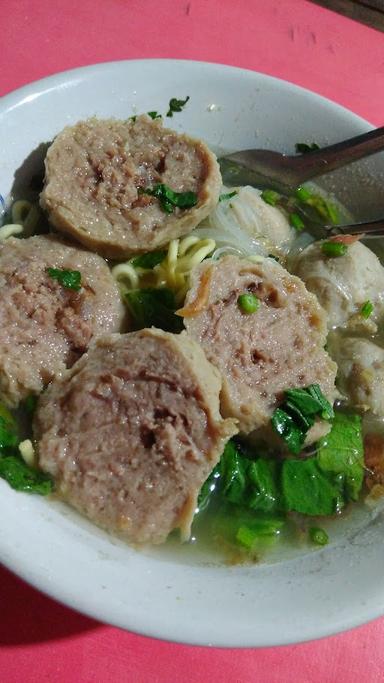 WARUNG BAKSO PAK EDY