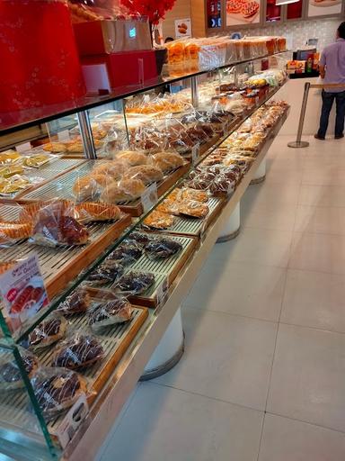 BREADTALK - OPI MALL