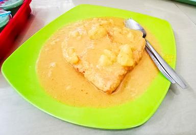 PEMPEK DAN MARTABAK ATO SEMERU