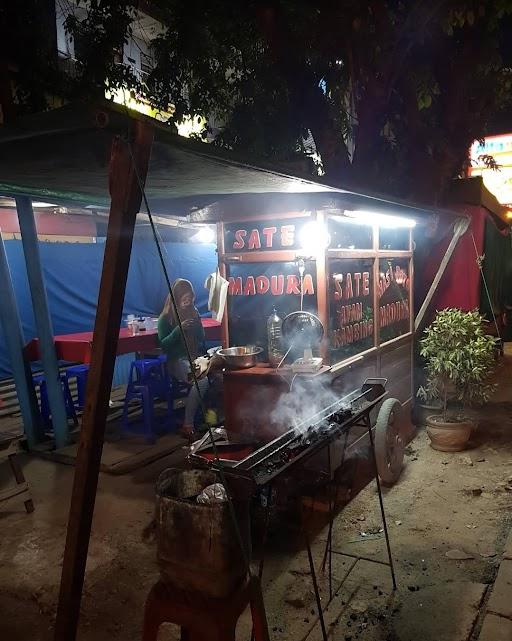 SATE AYAM & KAMBING MADURA BANG HAIKAL