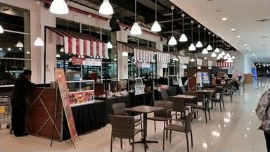 THE MARKET PLACE FOOD COURT