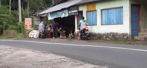 WARUNG ES KELAPA MUDA HIJAU. BU TITIK