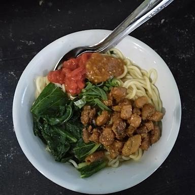 BAKSO & MIE AYAM SETIA RASA WONOGIRI