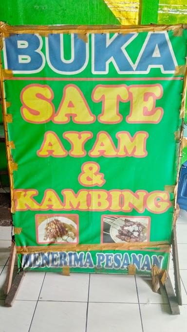 SATE AYAM DAN KAMBING