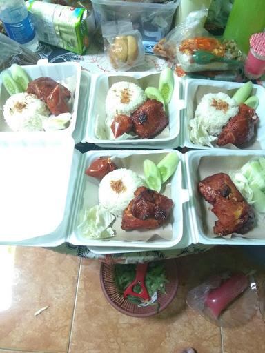 AYAM BAKAR PEDAS  BU SAPTO  SEDAYU