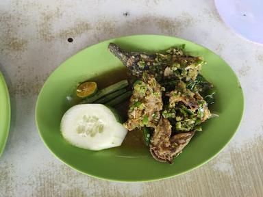 PODOMORO, SAMBAL IJO TIBAN CENTRE