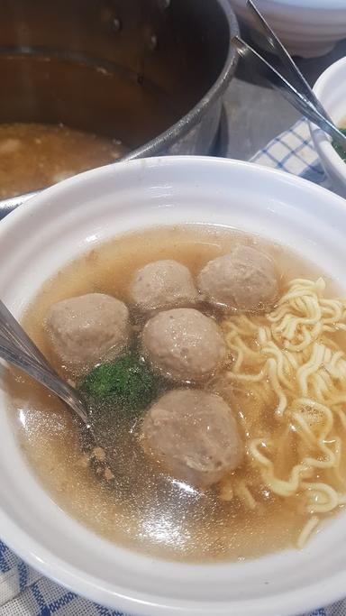 BAKSO NGANGENIN TIBAN