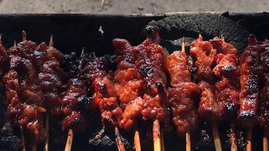 SATE REMBIGA IBU SINNASEH