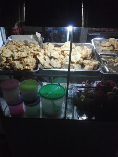 WARUNG BU DEWI