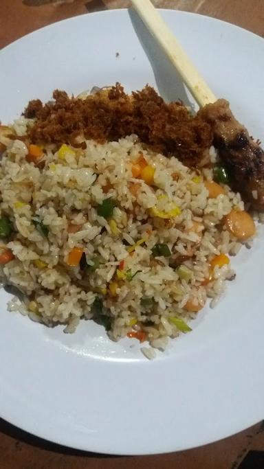 WARUNG NASI WO DE