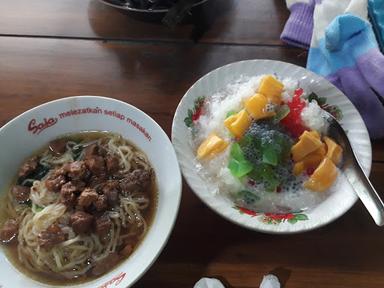 BAKSO MIE AYAM PAK SIS