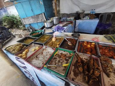 JUAL IKAN LAUK NASI CAMPUR INAQ INAH