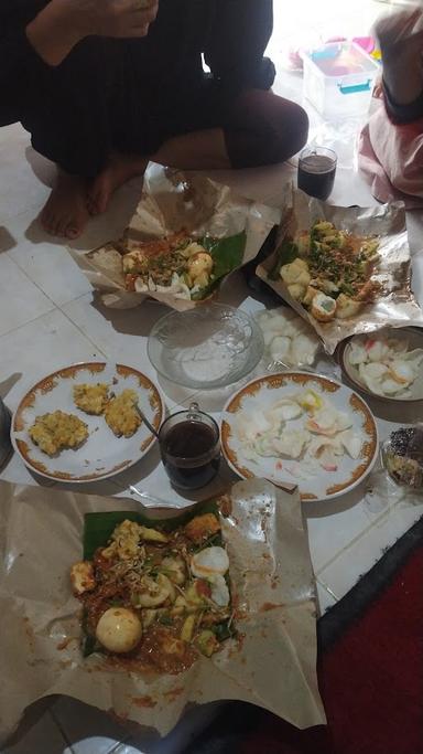 PECEL TANJUNG