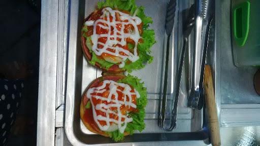 FRESH BURGER BUK AYU