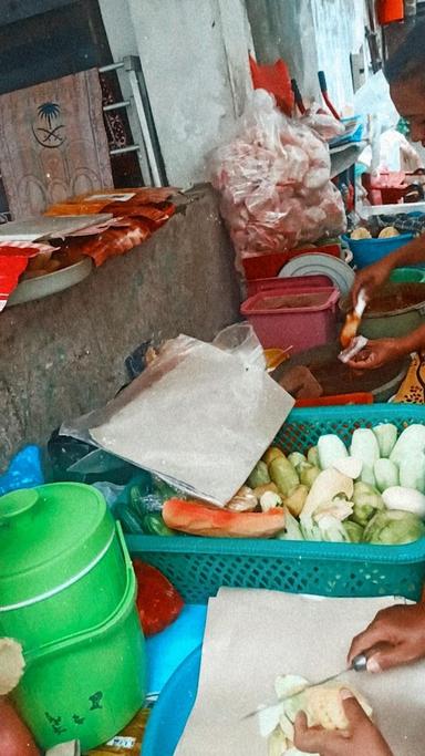 RUJAK BUAH IBU MANIS