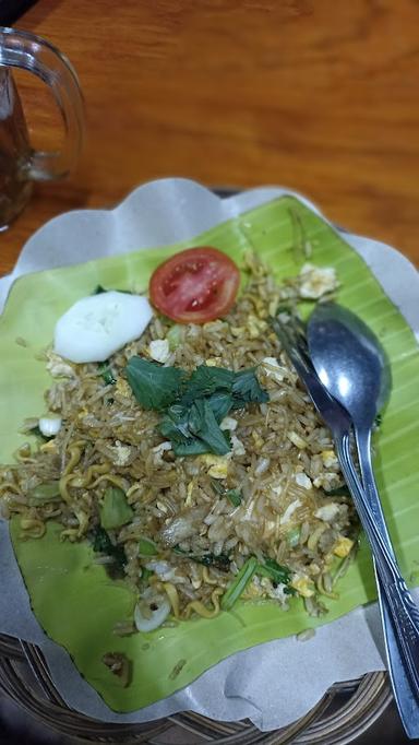 BAKMI JAWA BU SASTRO GUNUNGKIDUL