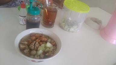 MIE AYAM&BAKSO KRIKIL KARUNIA