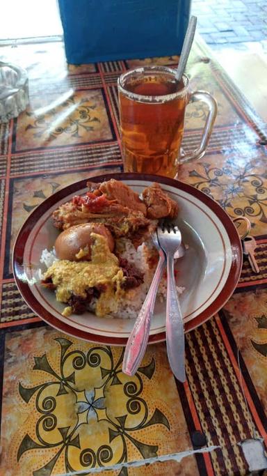 GUDEG JOGJA PAK LEMAN