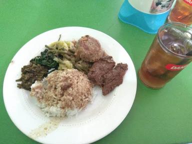 PONDOK MAKAN CENDANA JENDERAL SUDIRMAN